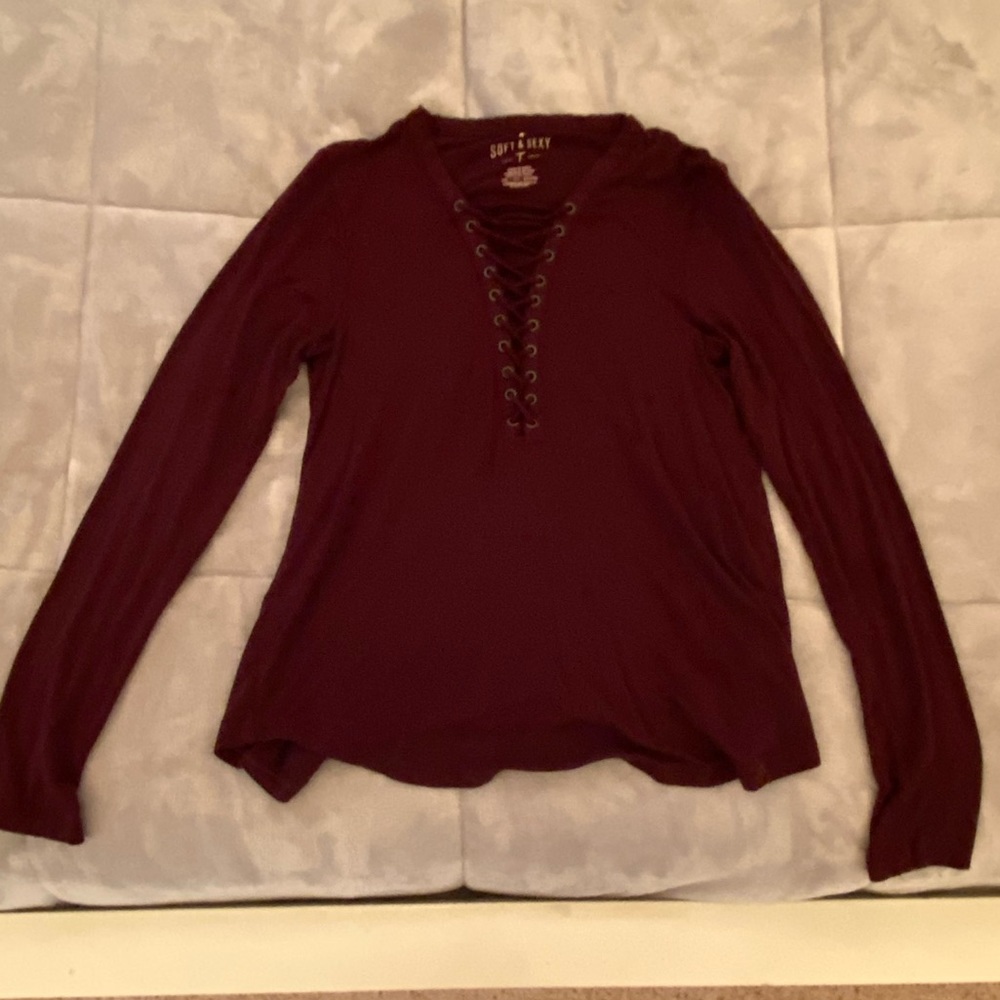 AE long sleeved soft and sexy shirt